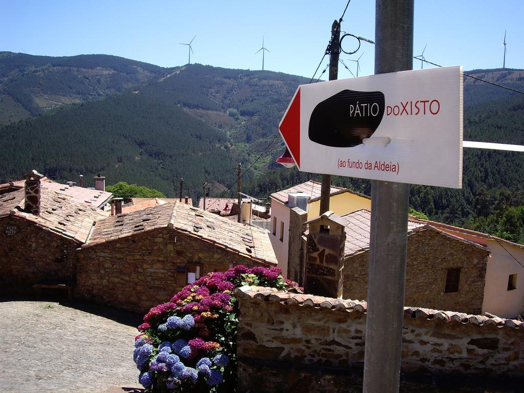 Vila Patio Do Xisto Gondramaz Exteriér fotografie